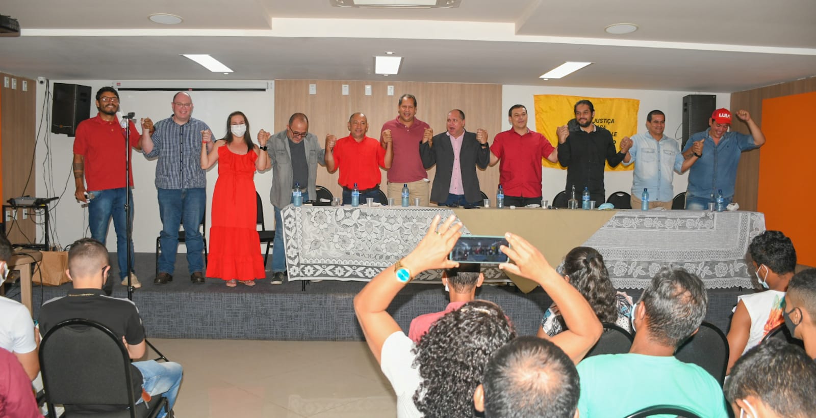 Prestigiado por PT e PCdoB, PSOL apresenta pré-candidatos ao Senado e ao governo do Acre